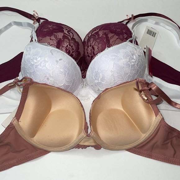 Bundle 3 Pieces 3 Hooks Super Push Up Extreme Double Padded Bombshell Bra. NWT - Picture 3 of 13